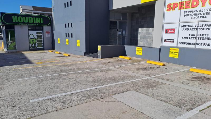 To Let commercial Property for Rent in Newton Park Eastern Cape